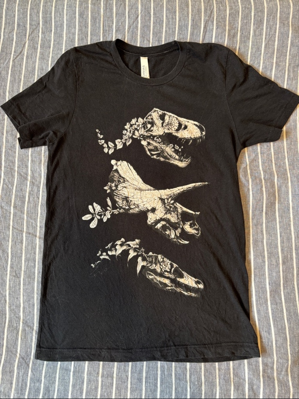 Fun Floral Dinosaur Skeleton Black T-shirt Women’s Size Small